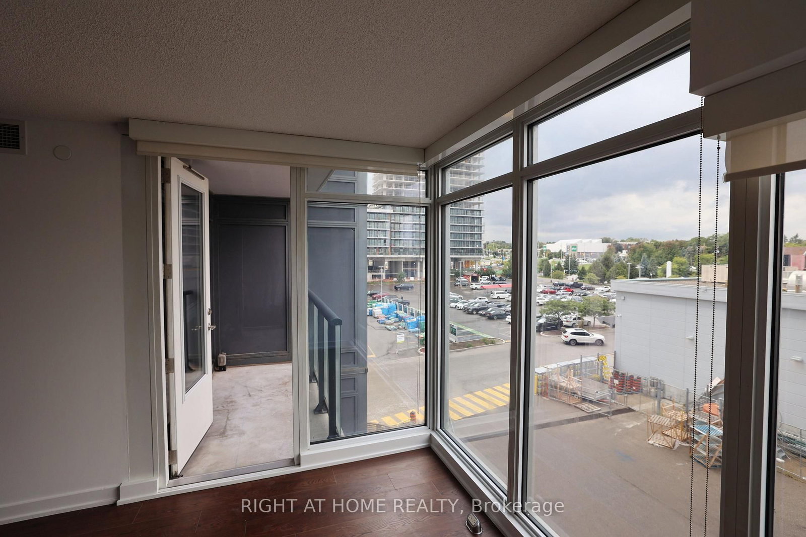 72 esther shiner Boulevard, Unit 308 thumbnail 15