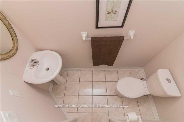6 Altamont Road, Unit Upper thumbnail 11