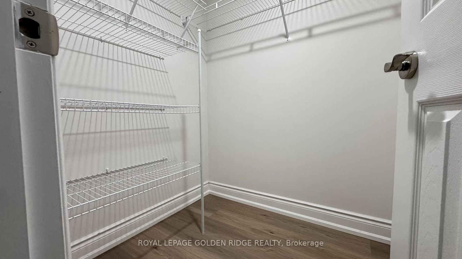 15 Greenview Avenue, Unit 1307 thumbnail 2