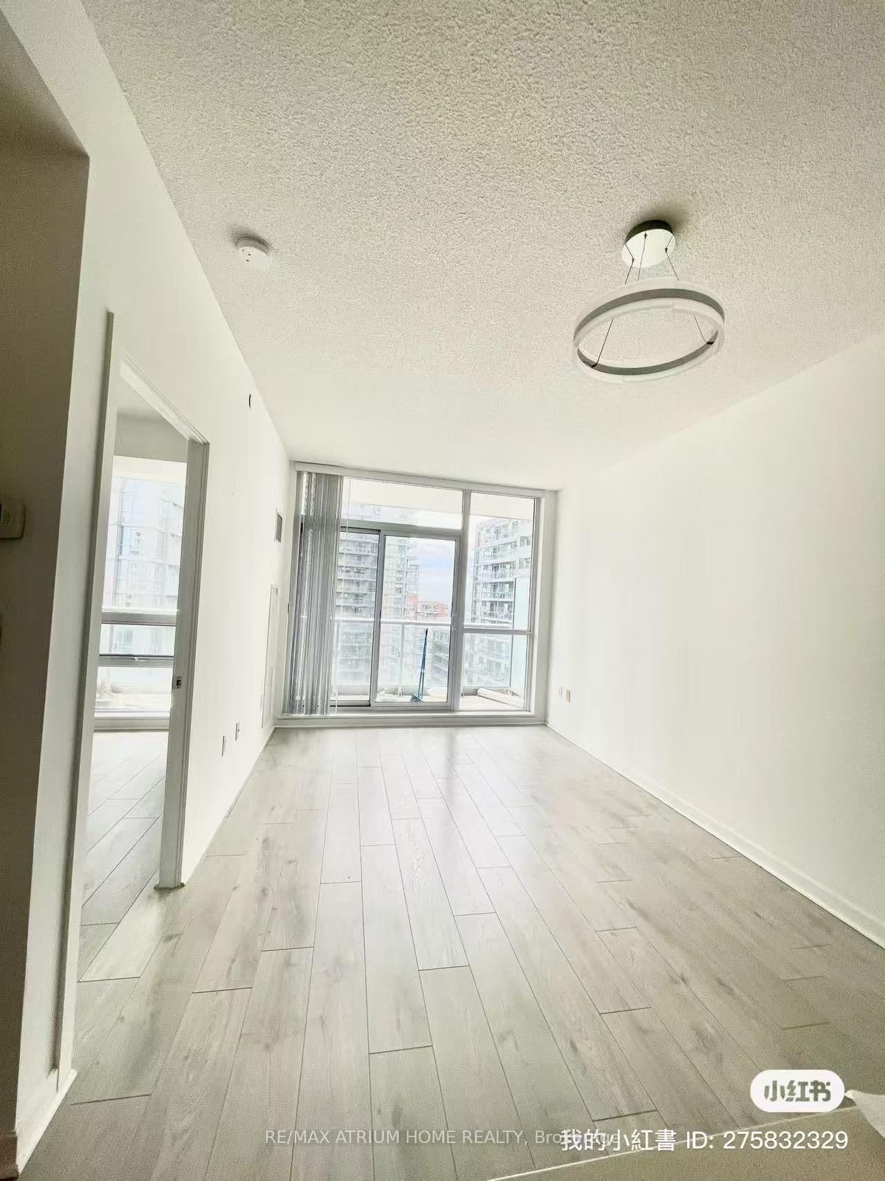 62 Forest Manor Road, Unit 806 thumbnail 3