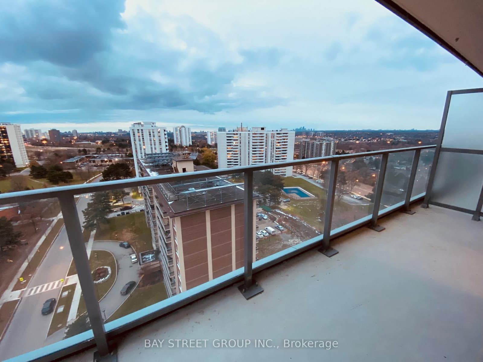 32 Forest Manor Road, Unit 1308 thumbnail 22