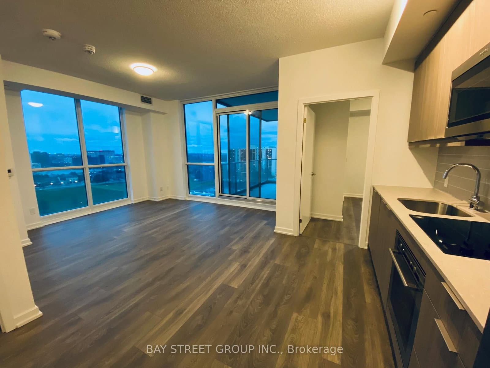 32 Forest Manor Road, Unit 1308 thumbnail 9