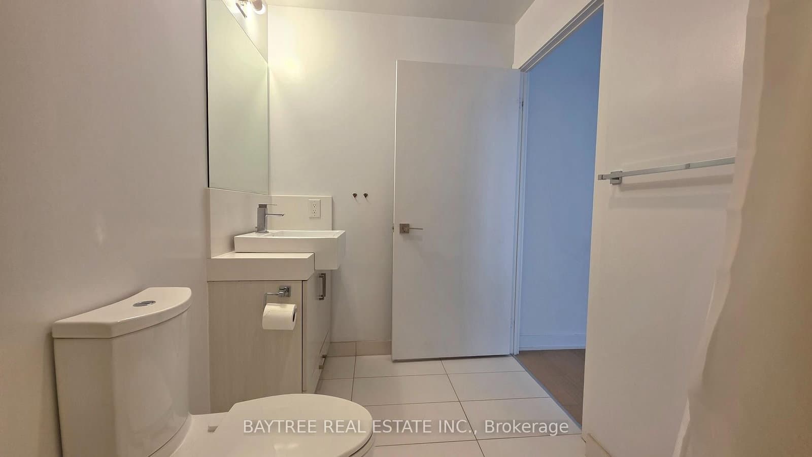 15 Beverley Street, Unit 608 thumbnail 13