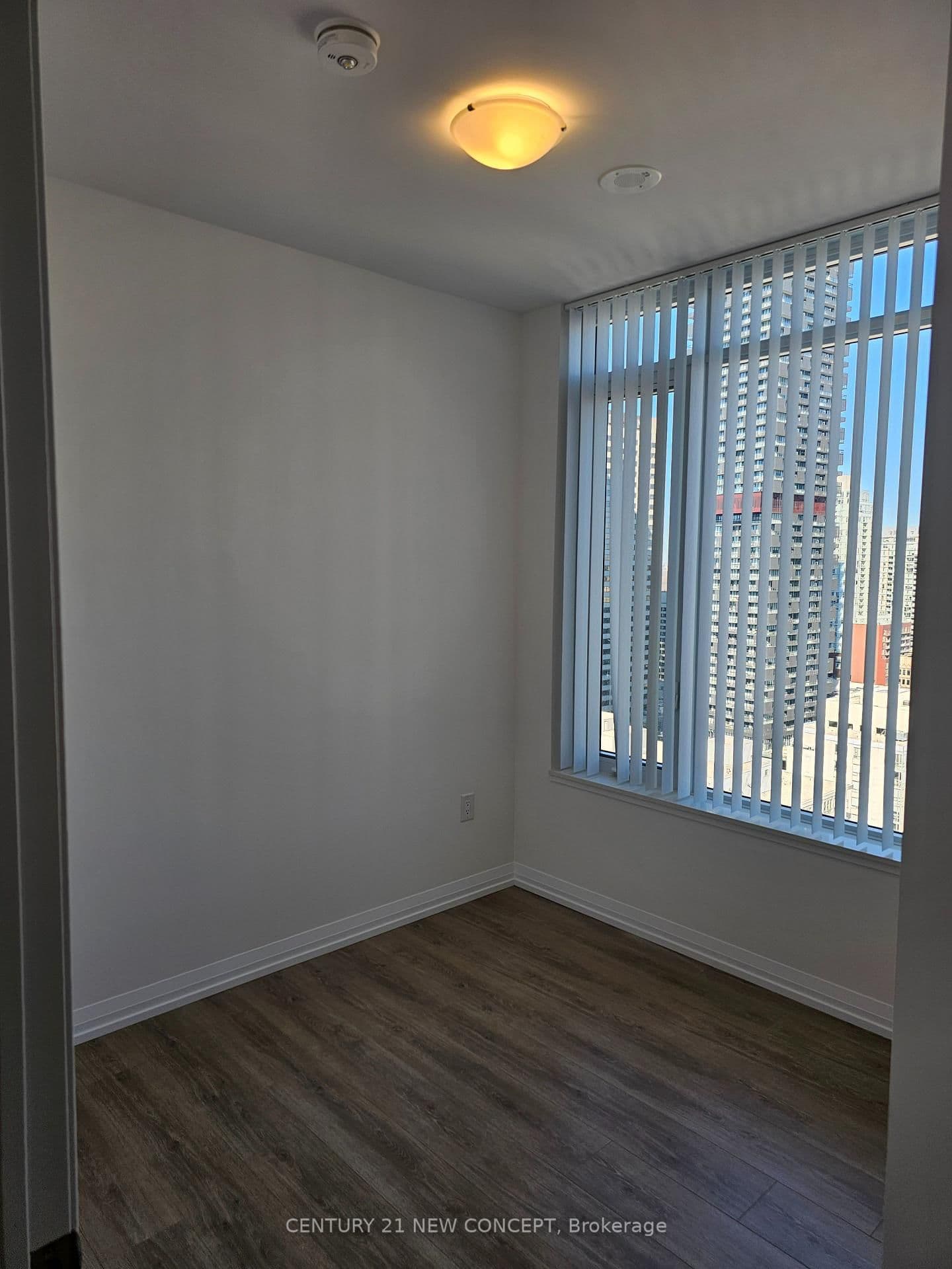 25 Holly Street W, Unit 2803 thumbnail 7