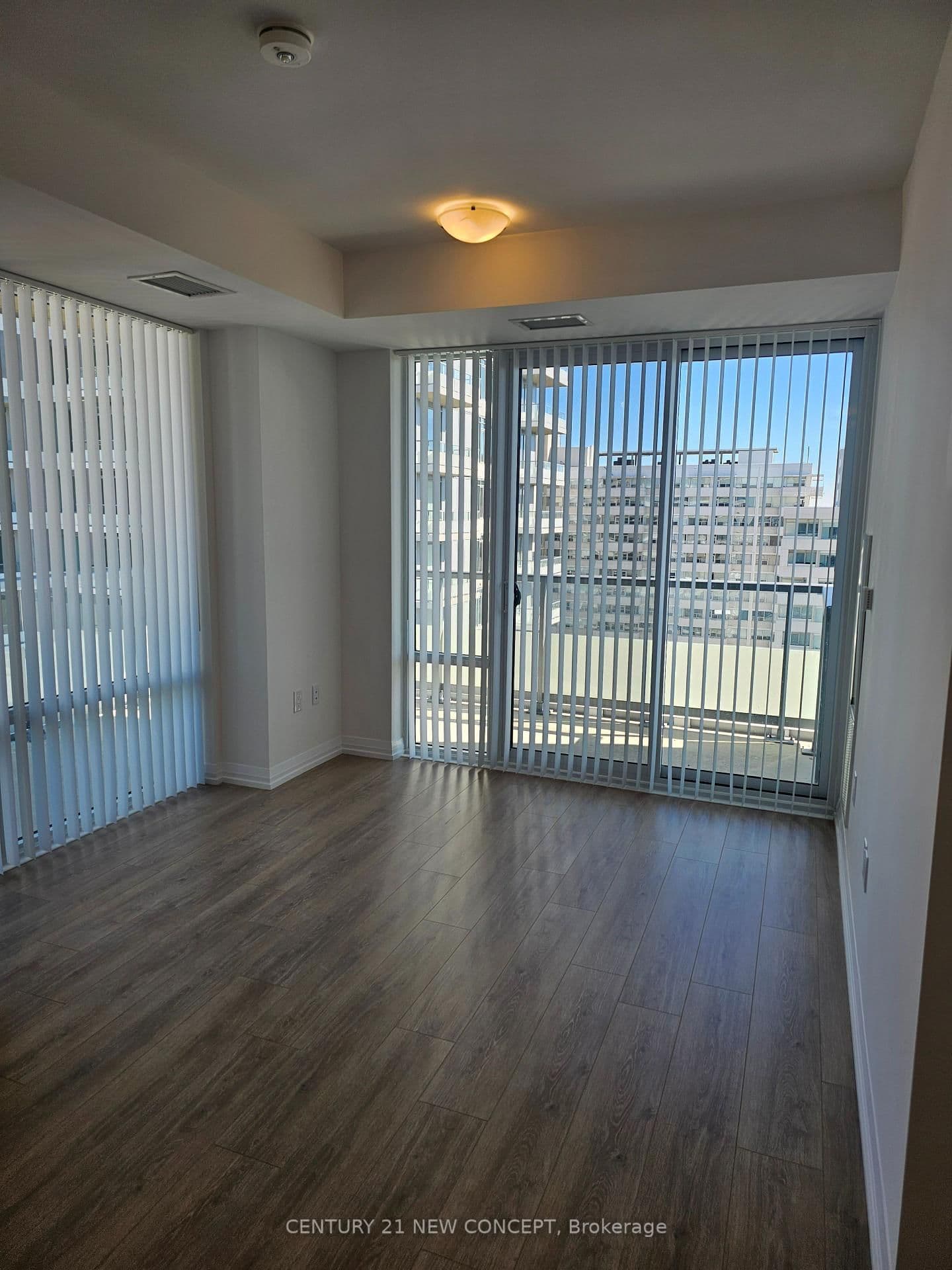25 Holly Street W, Unit 2803 thumbnail 9