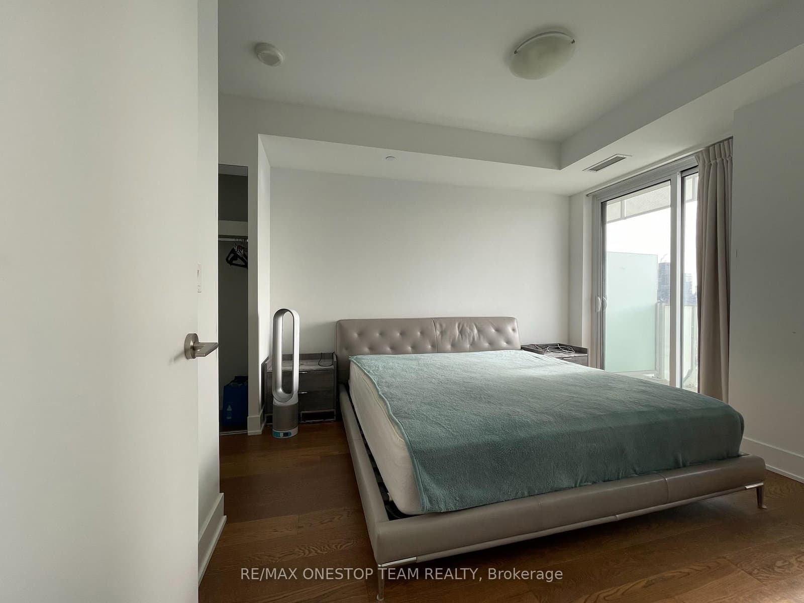 200 Bloor Street W, Unit 2902 thumbnail 13