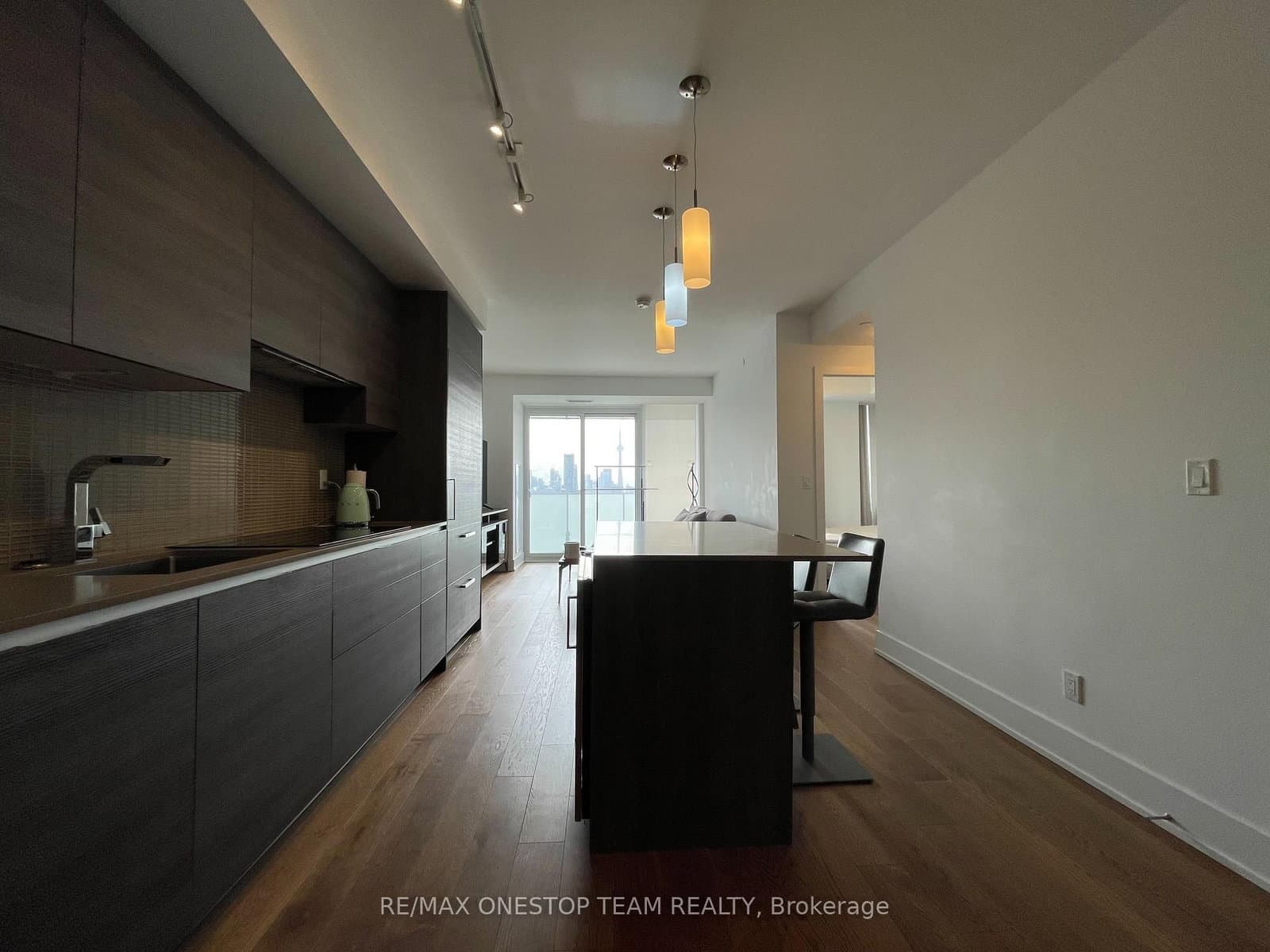 200 Bloor Street W, Unit 2902 thumbnail 6