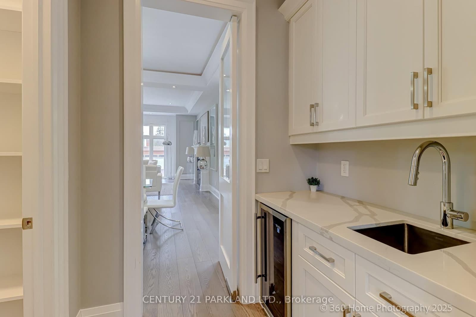 311 Churchill Avenue thumbnail 16