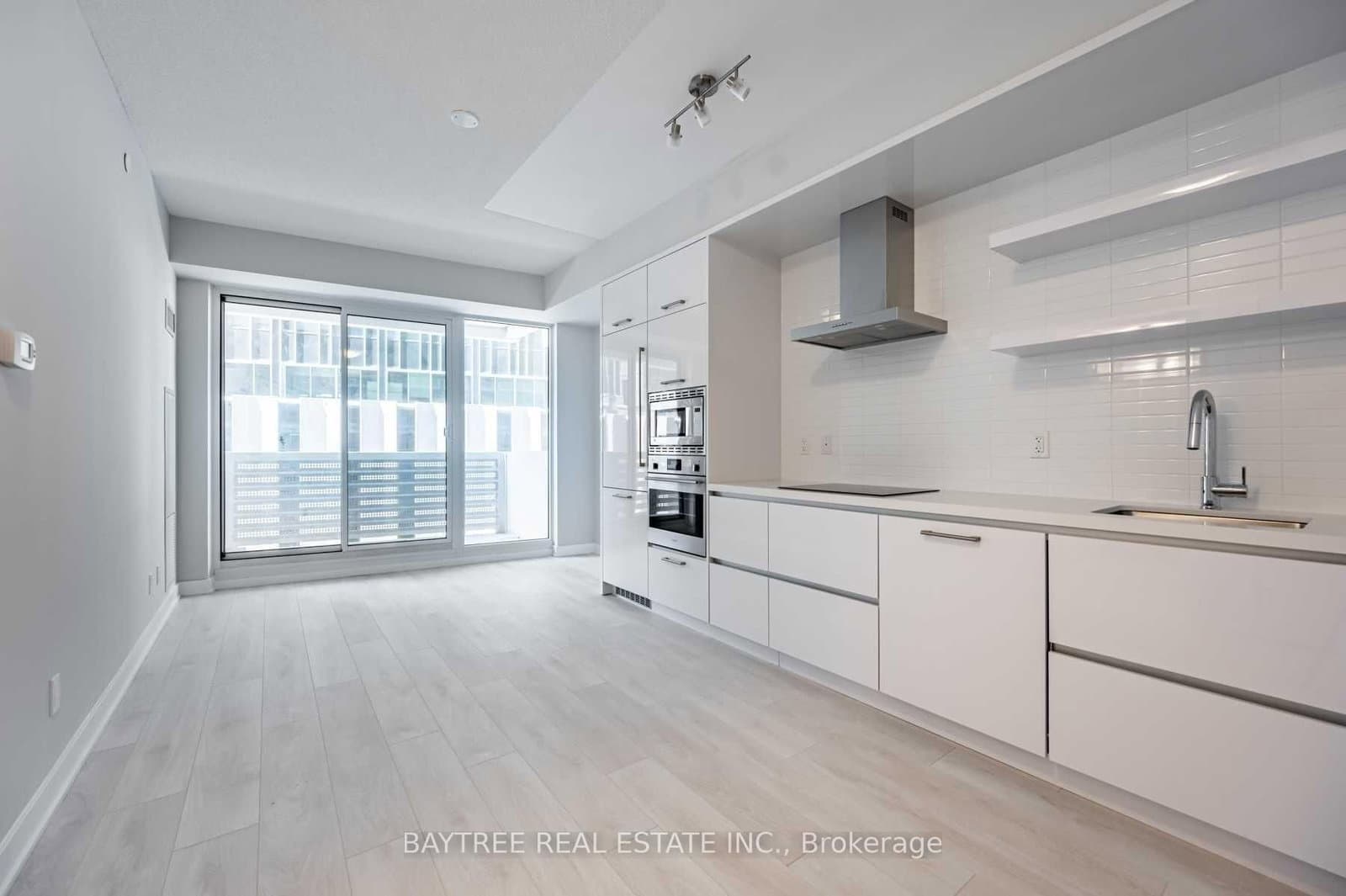 2221 Yonge Street, Unit 310