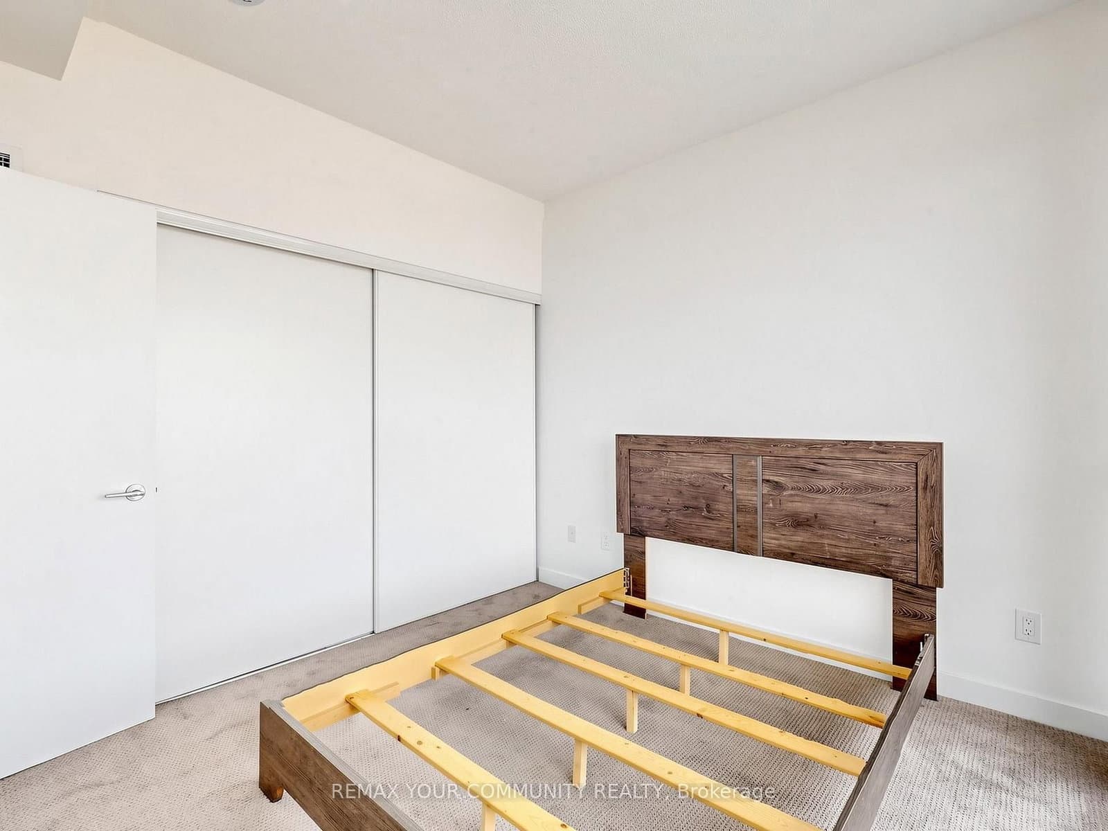 121 Mcmahon Drive, Unit 3302 thumbnail 10