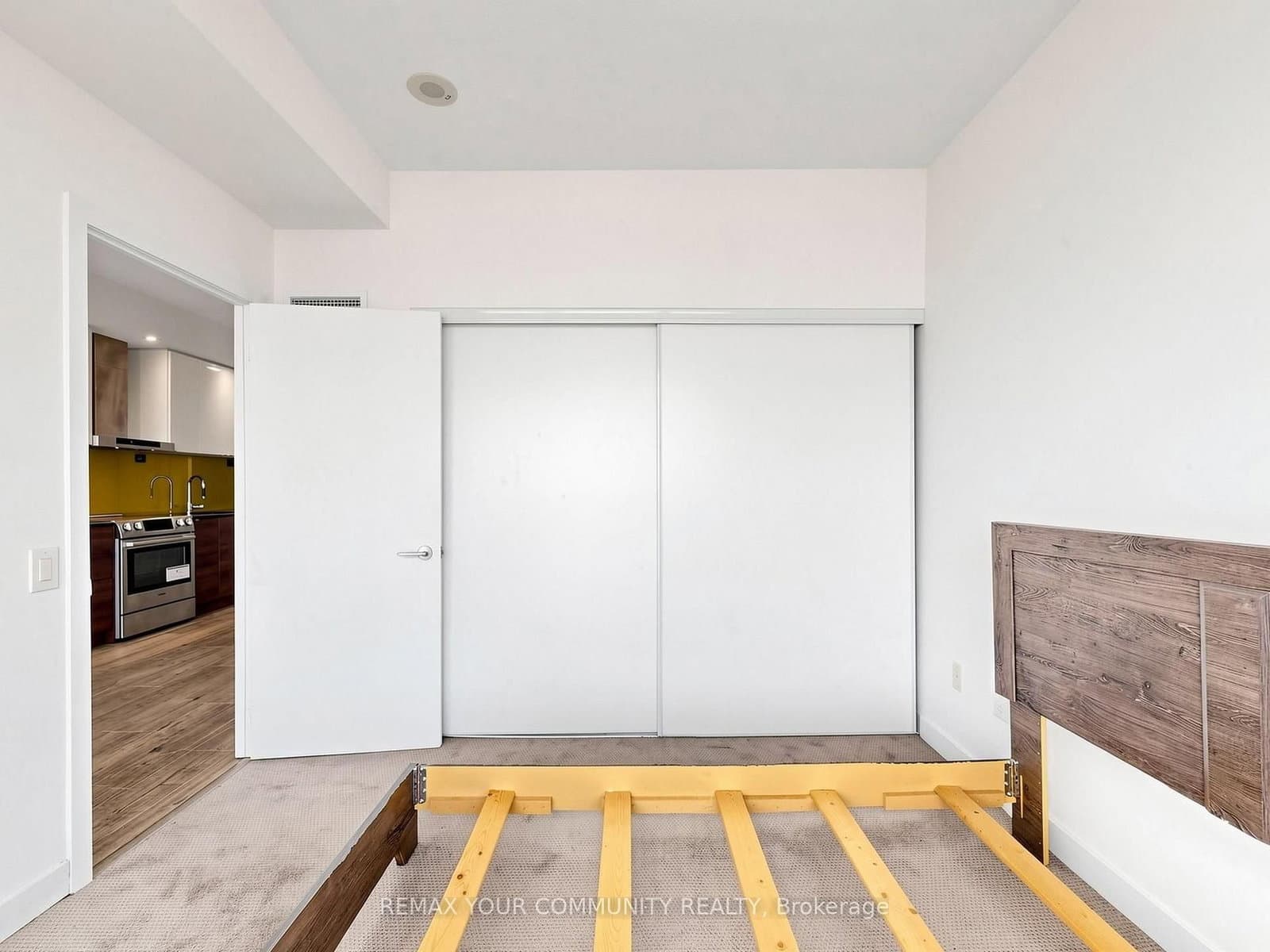 121 Mcmahon Drive, Unit 3302 thumbnail 11