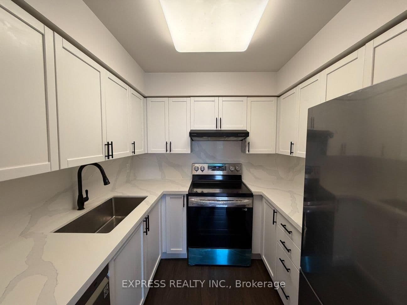 35 Finch Avenue E, Unit 2211 thumbnail 10