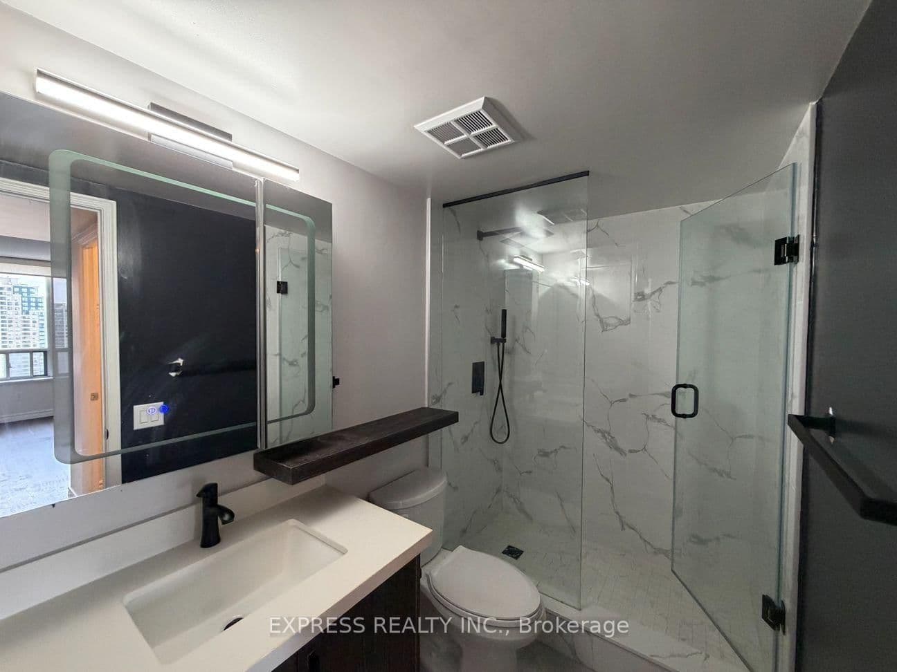 35 Finch Avenue E, Unit 2211 thumbnail 5