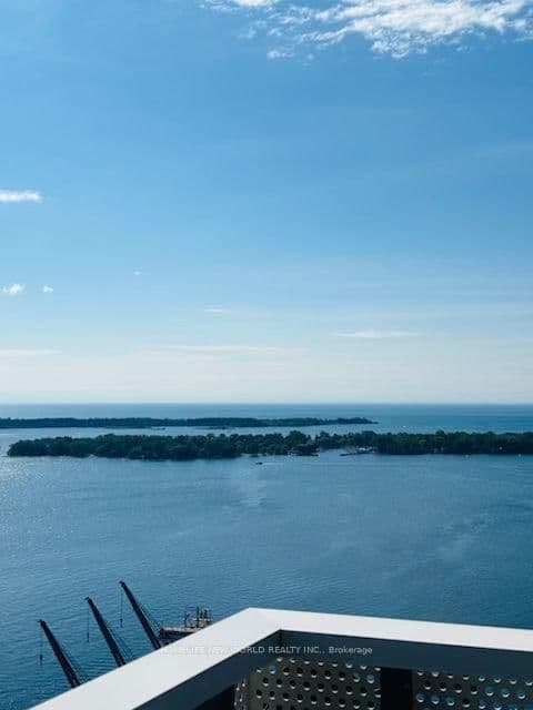 138 Downes Street, Unit 3507 thumbnail 12
