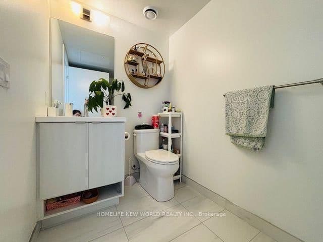138 Downes Street, Unit 3507 thumbnail 9
