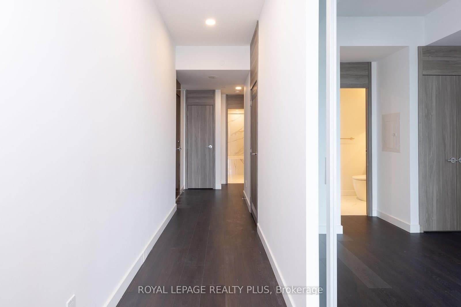 68 Esther Shiner Boulevard, Unit 662 thumbnail 12