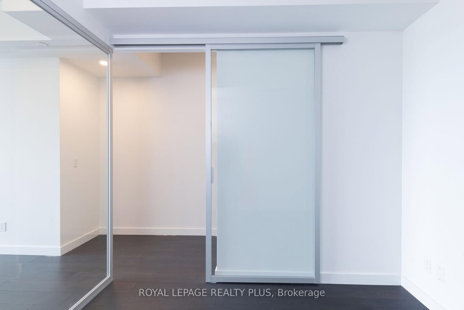 68 Esther Shiner Boulevard, Unit 662 thumbnail 15