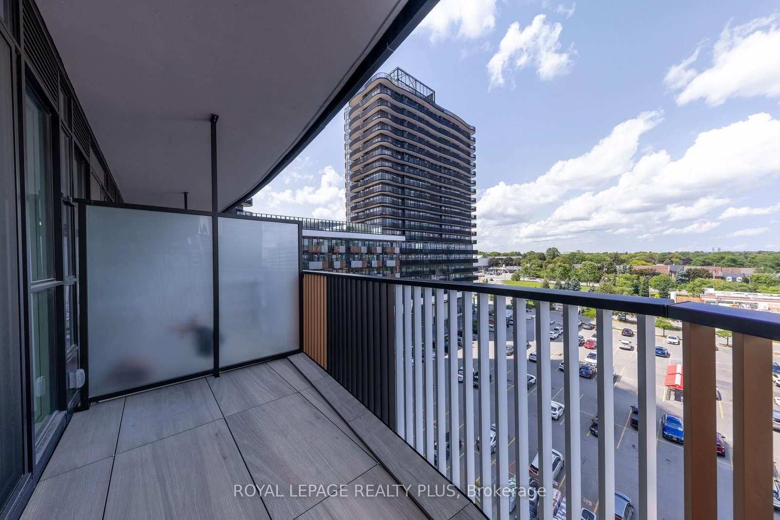 68 Esther Shiner Boulevard, Unit 662 thumbnail 24