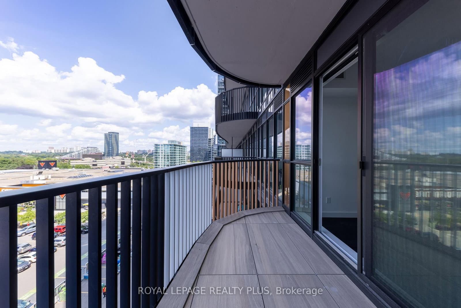 68 Esther Shiner Boulevard, Unit 662 thumbnail 25
