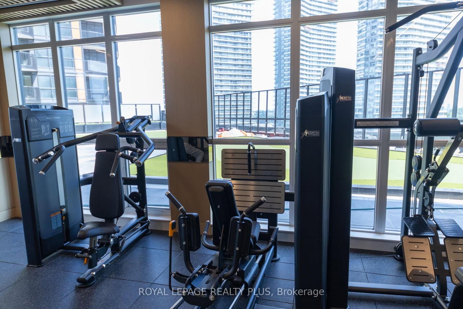68 Esther Shiner Boulevard, Unit 662 thumbnail 34
