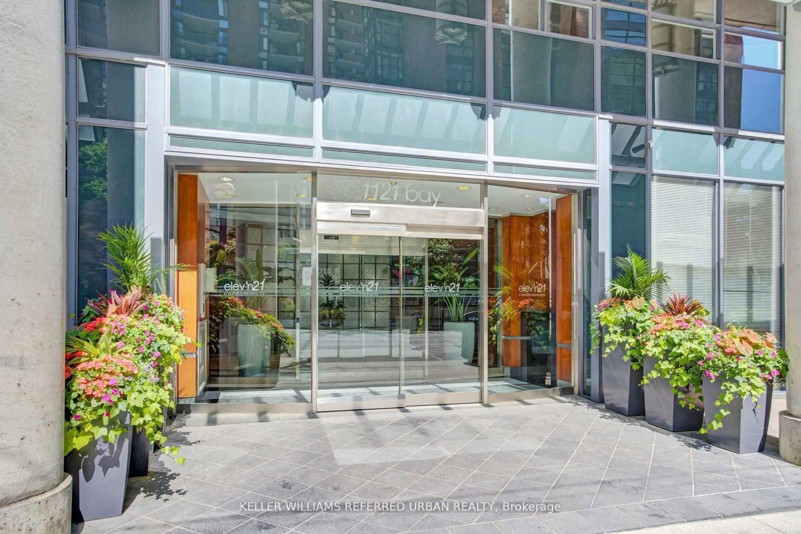 1121 Bay Street, Unit 1504 thumbnail 2