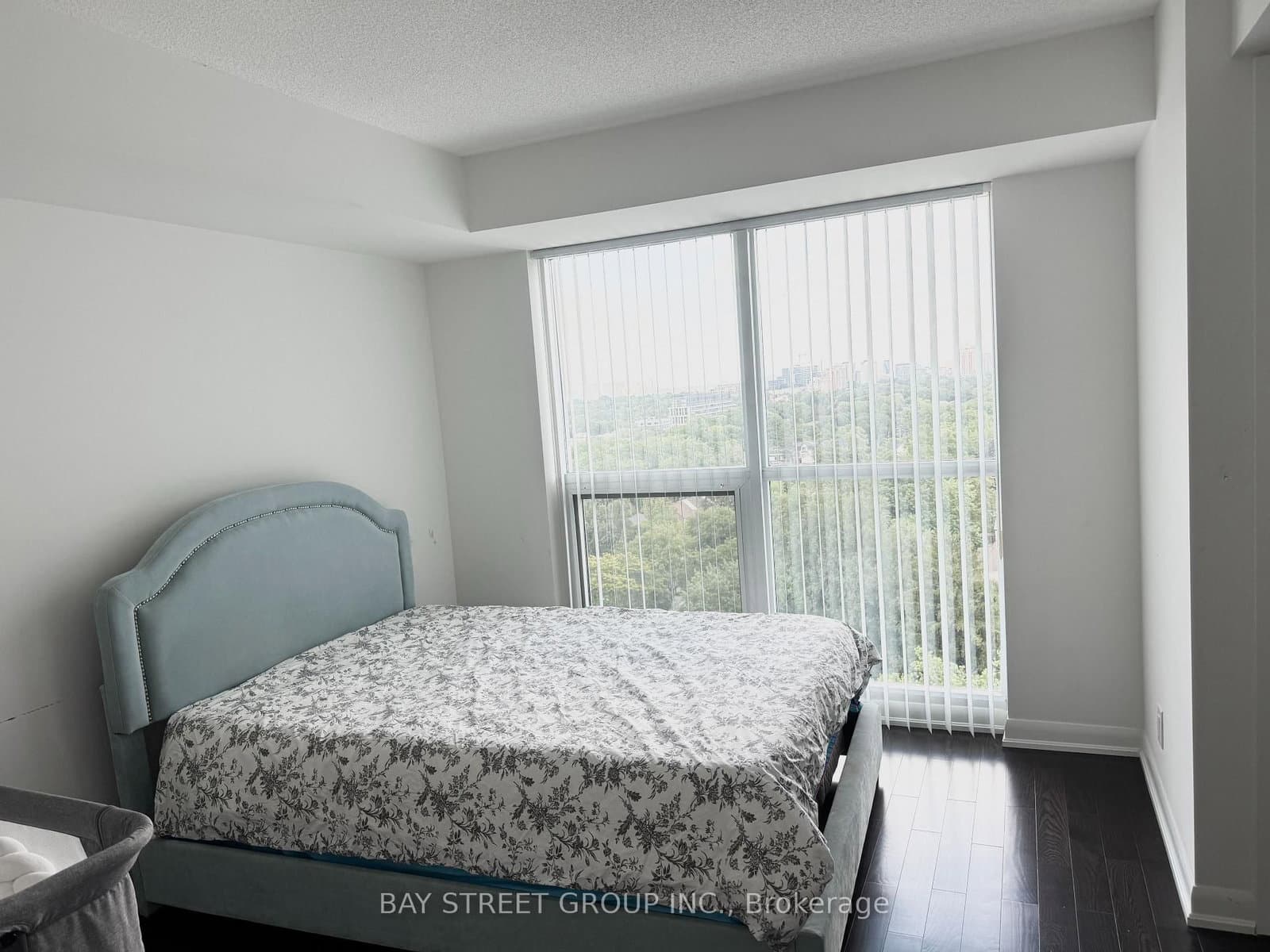 17 Anndale Drive, Unit 1612 thumbnail 6
