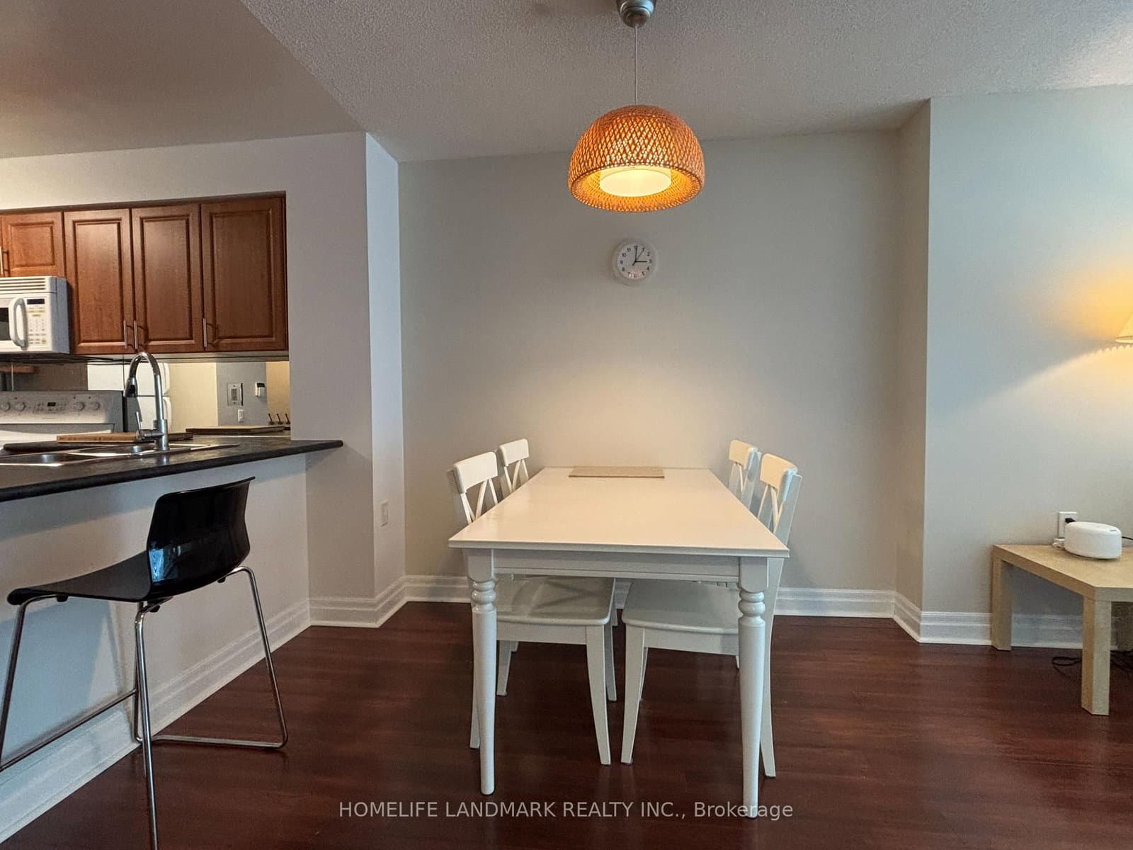 21 Hillcrest Avenue, Unit 902 thumbnail 10