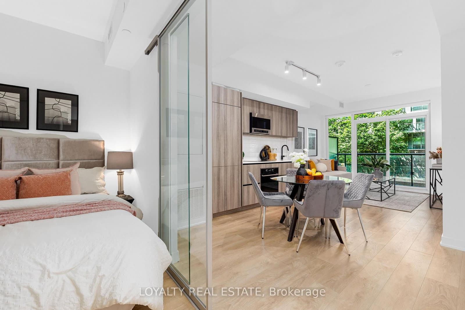 117 Broadway Avenue, Unit 211 thumbnail 15