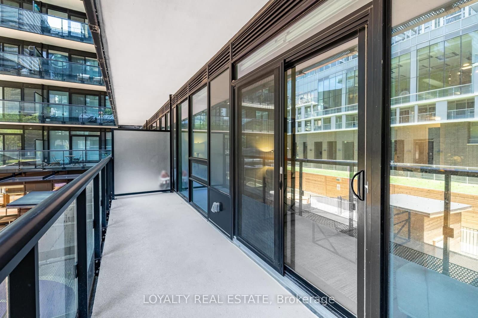 117 Broadway Avenue, Unit 211 thumbnail 40