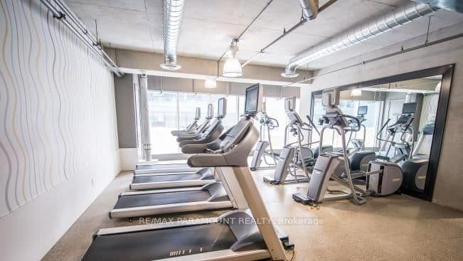 21 Widmer Street, Unit 1103 thumbnail 23