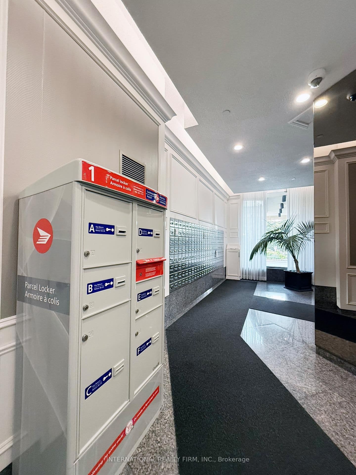 75 Graydon Hall Drive, Unit PH03 thumbnail 21