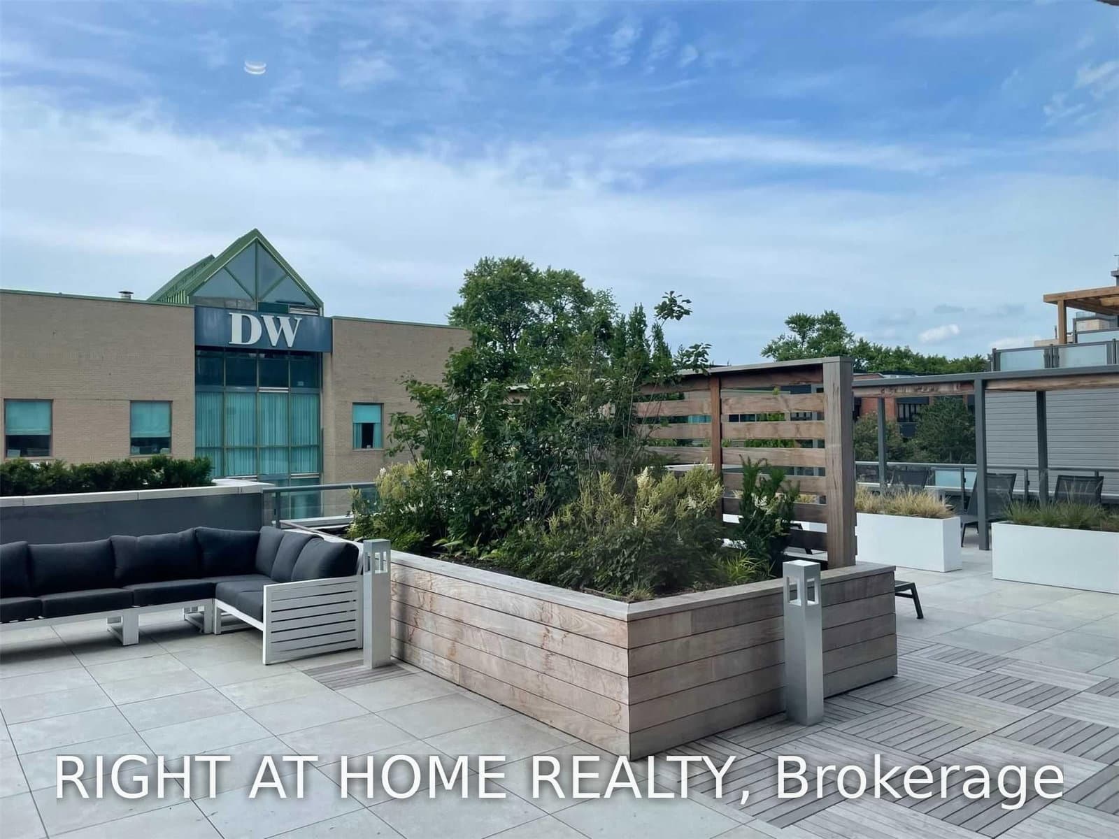 181 Bedford Road, Unit 1510 thumbnail 18