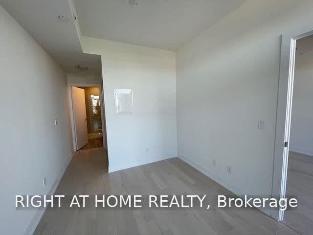 181 Bedford Road, Unit 1510 thumbnail 6
