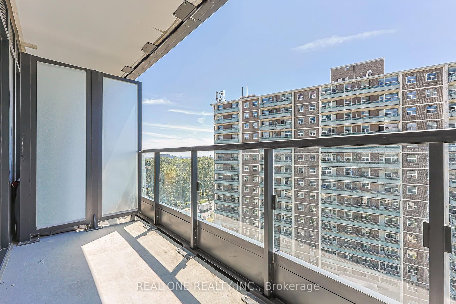 585 Bloor Street E, Unit 821 thumbnail 20