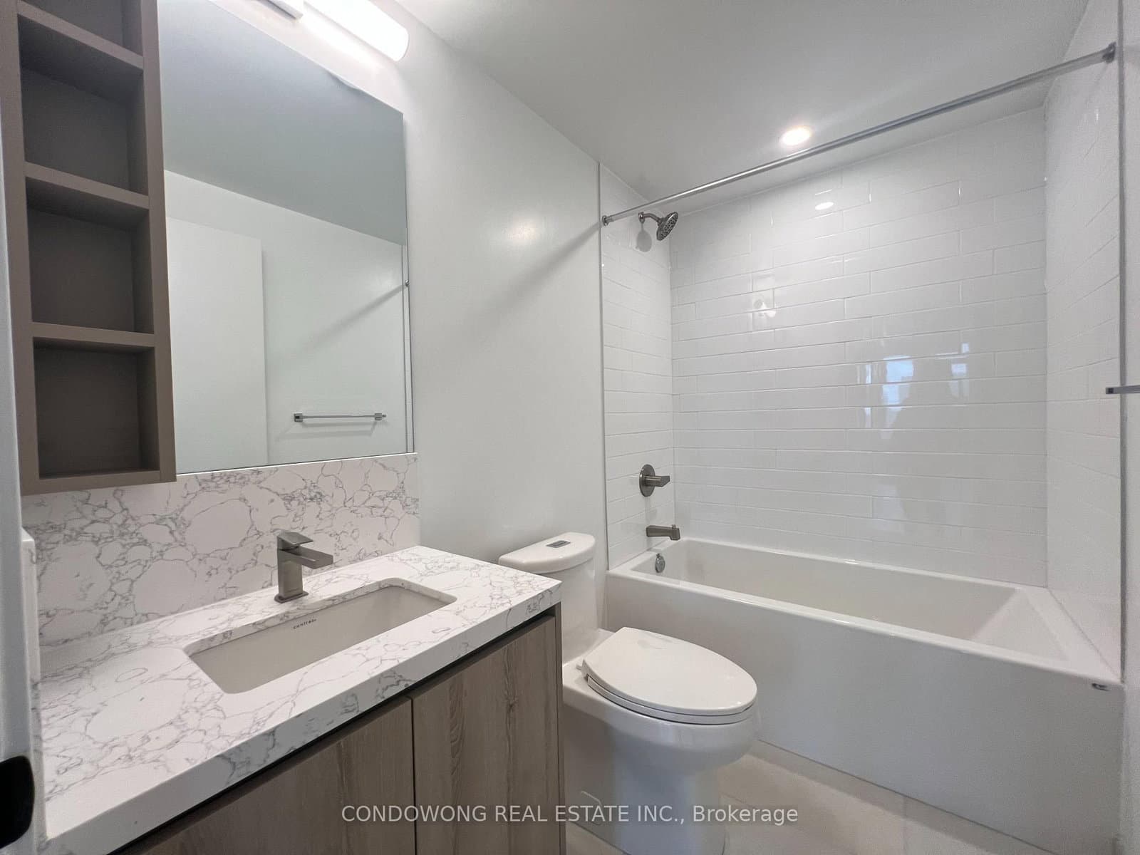 319 Jarvis Street, Unit 2803 thumbnail 6