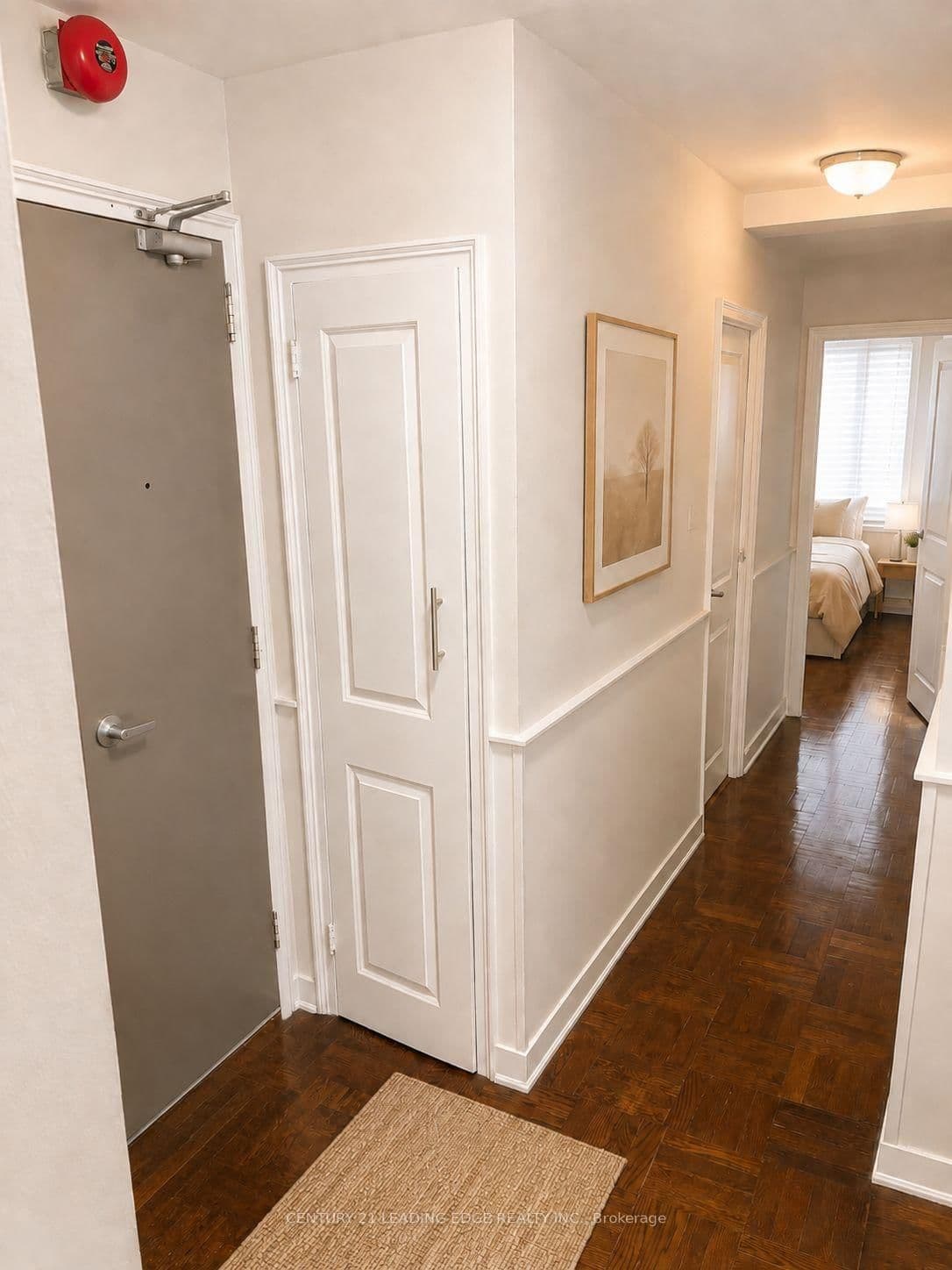 103 Avenue Road, Unit 112 thumbnail 6