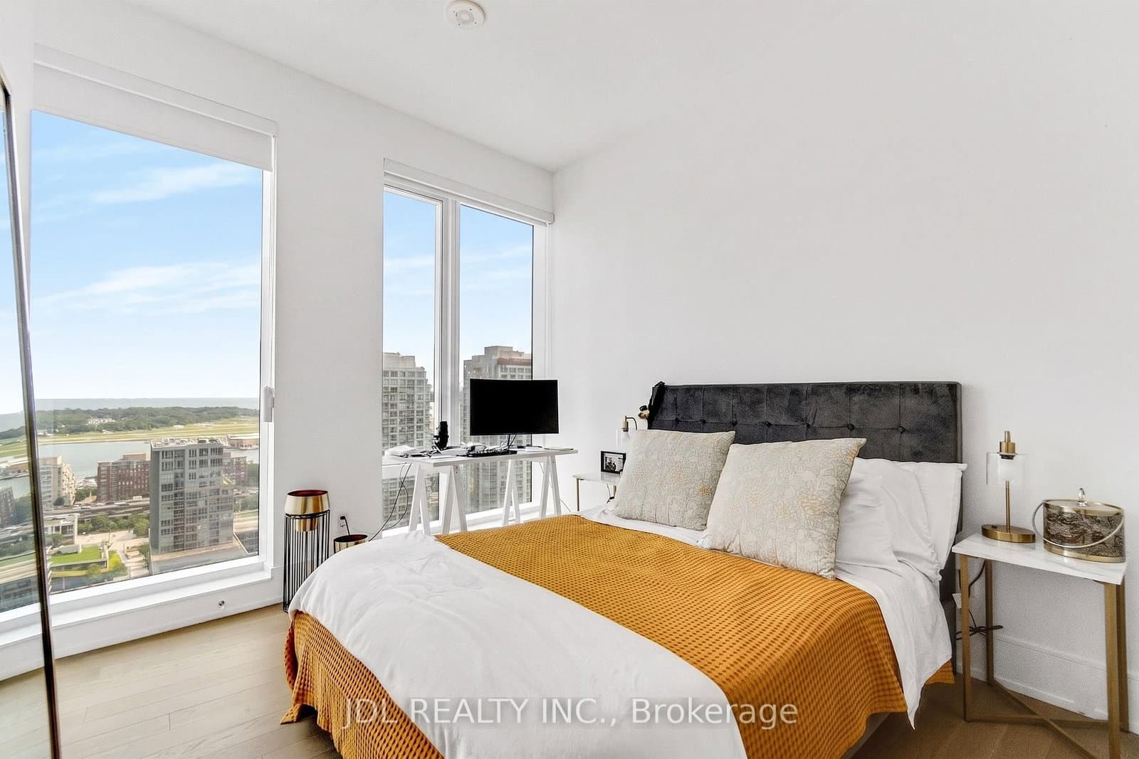 480 Front Street W, Unit GPH14 thumbnail 14
