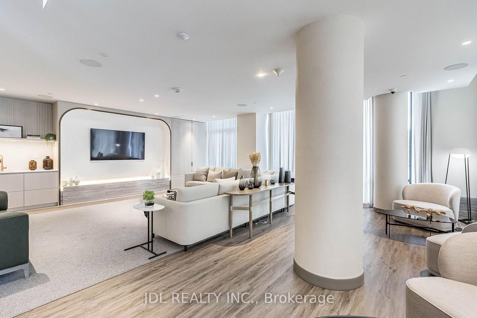 480 Front Street W, Unit GPH14 thumbnail 24
