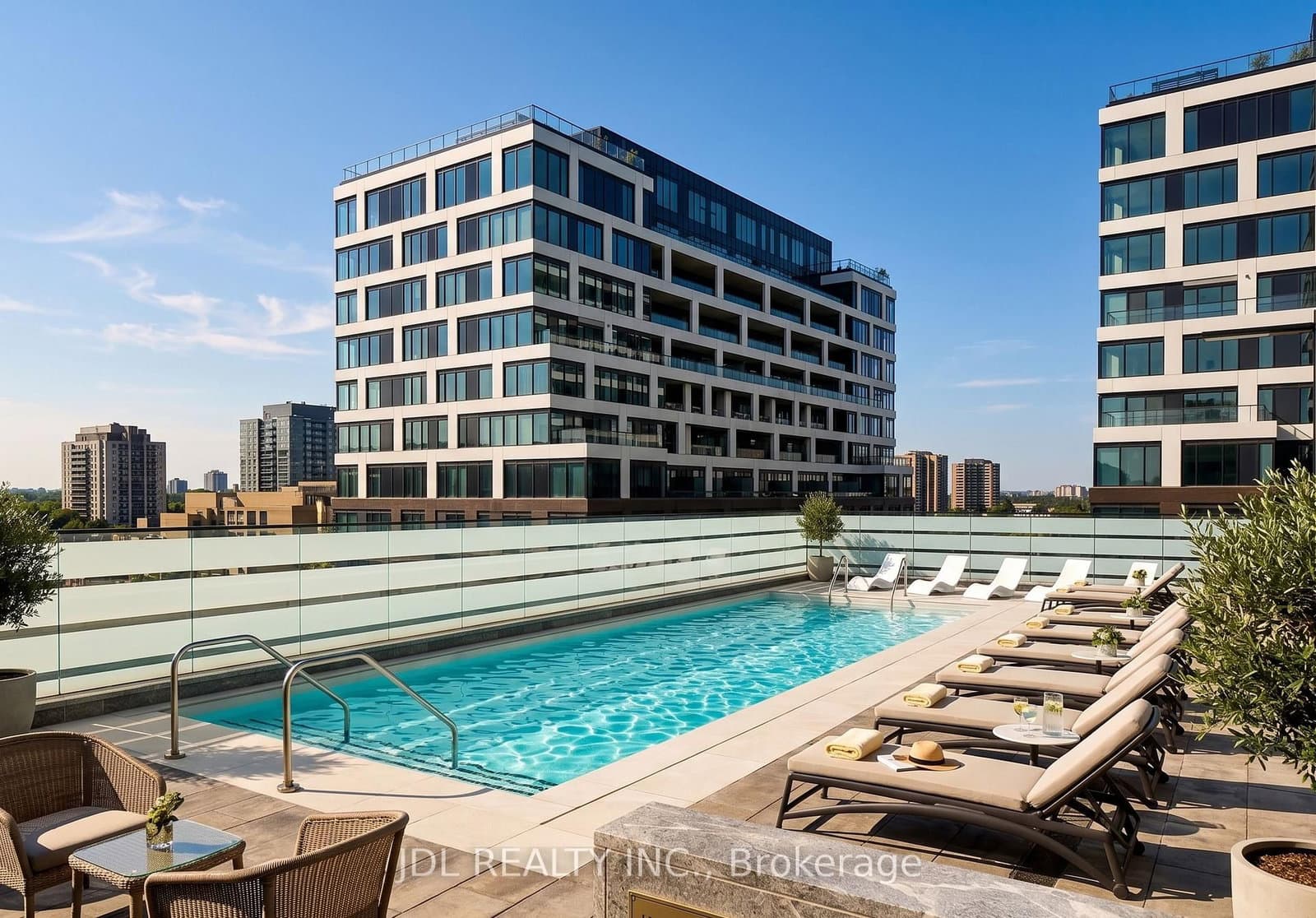 480 Front Street W, Unit GPH14 thumbnail 26