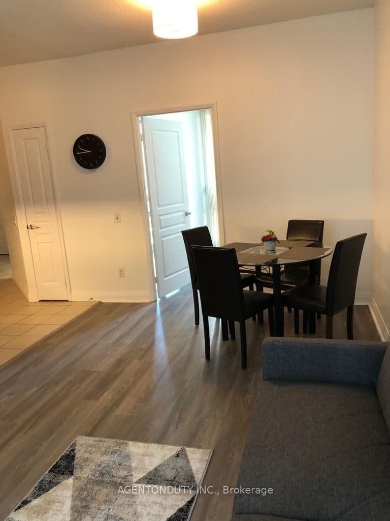 1121 Bay Street, Unit 701 thumbnail 10