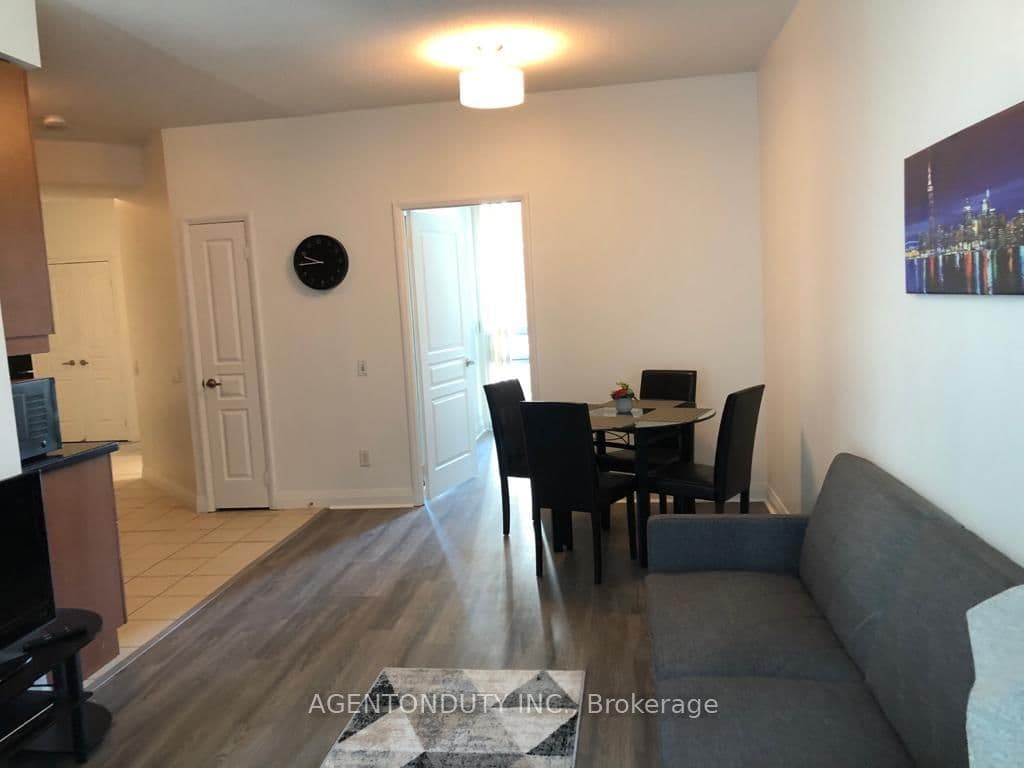 1121 Bay Street, Unit 701 thumbnail 16