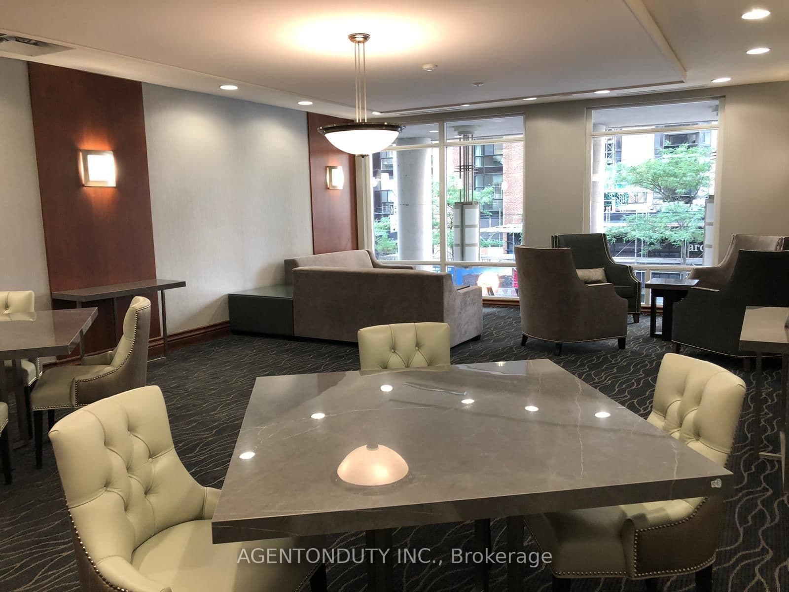 1121 Bay Street, Unit 701 thumbnail 31