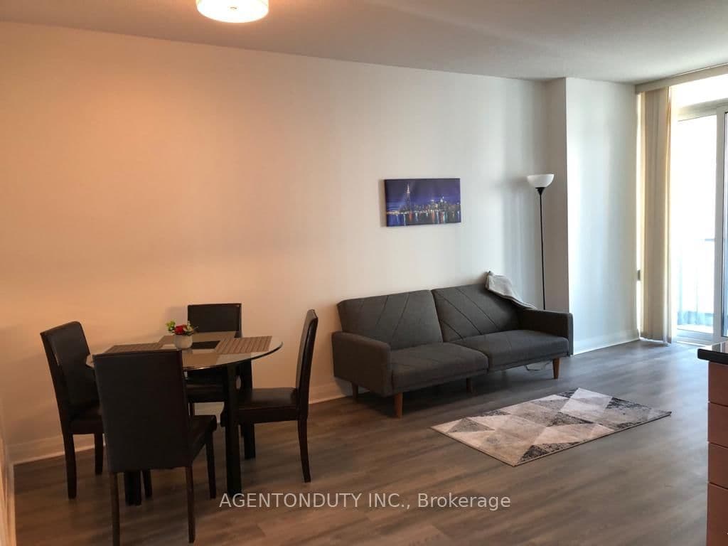 1121 Bay Street, Unit 701 thumbnail 7