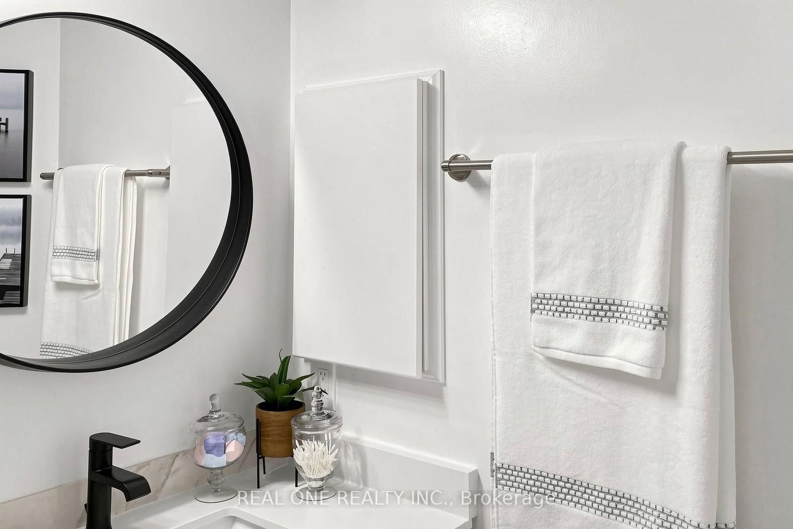 24 Wellesley Street W, Unit 306 thumbnail 41