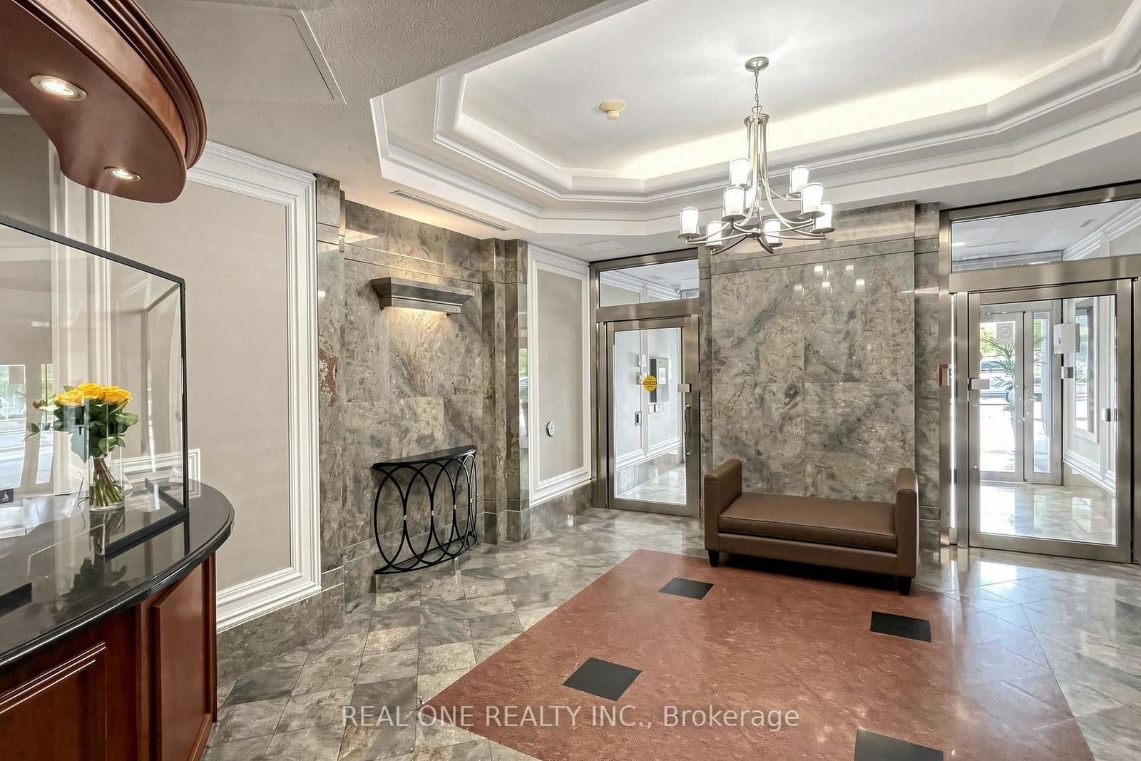 24 Wellesley Street W, Unit 306 thumbnail 8