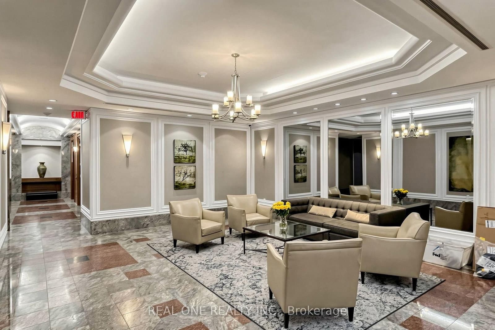 24 Wellesley Street W, Unit 306 thumbnail 9