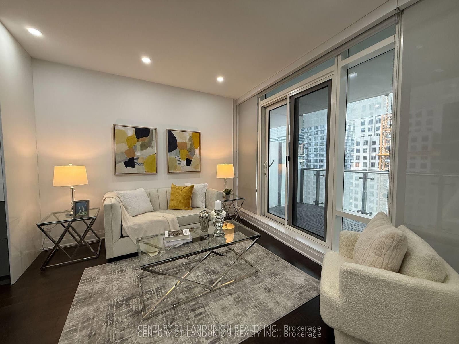 1 Bloor Street E, Unit 1508 thumbnail 11