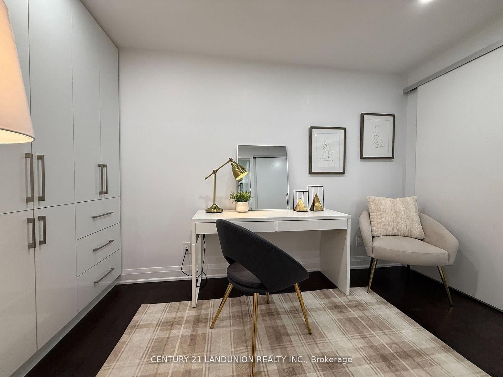 1 Bloor Street E, Unit 1508 thumbnail 23