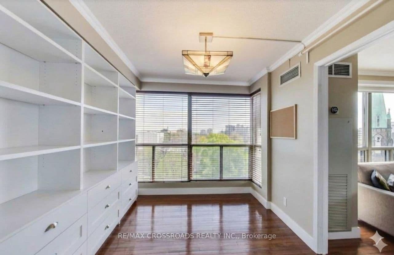 298 JARVIS Street, Unit 706 thumbnail 13