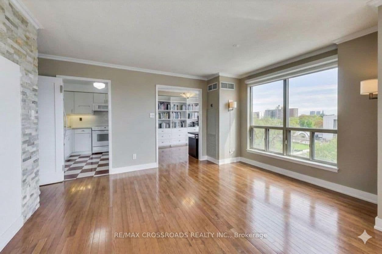 298 JARVIS Street, Unit 706 thumbnail 2